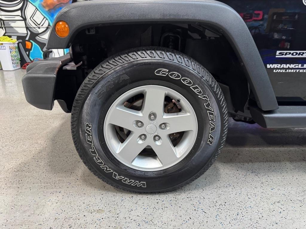 Jeep Wrangler Unlimited Sport 4WD 2015