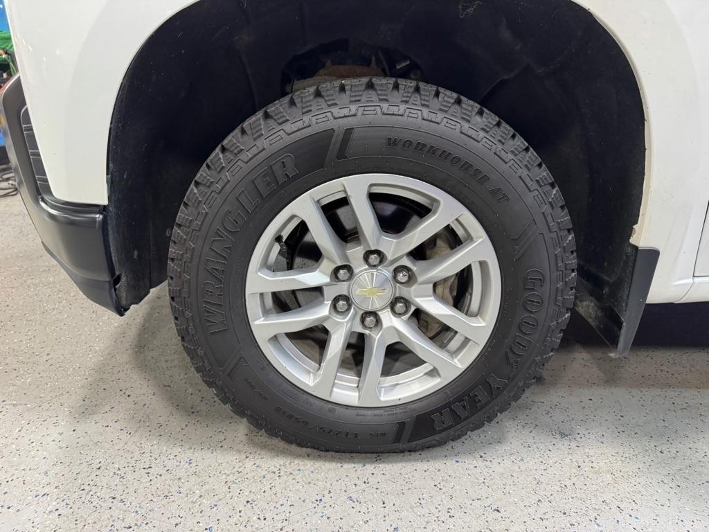Chevrolet Silverado 1500 Work Truck Crew Cab Short Box 4WD 2020