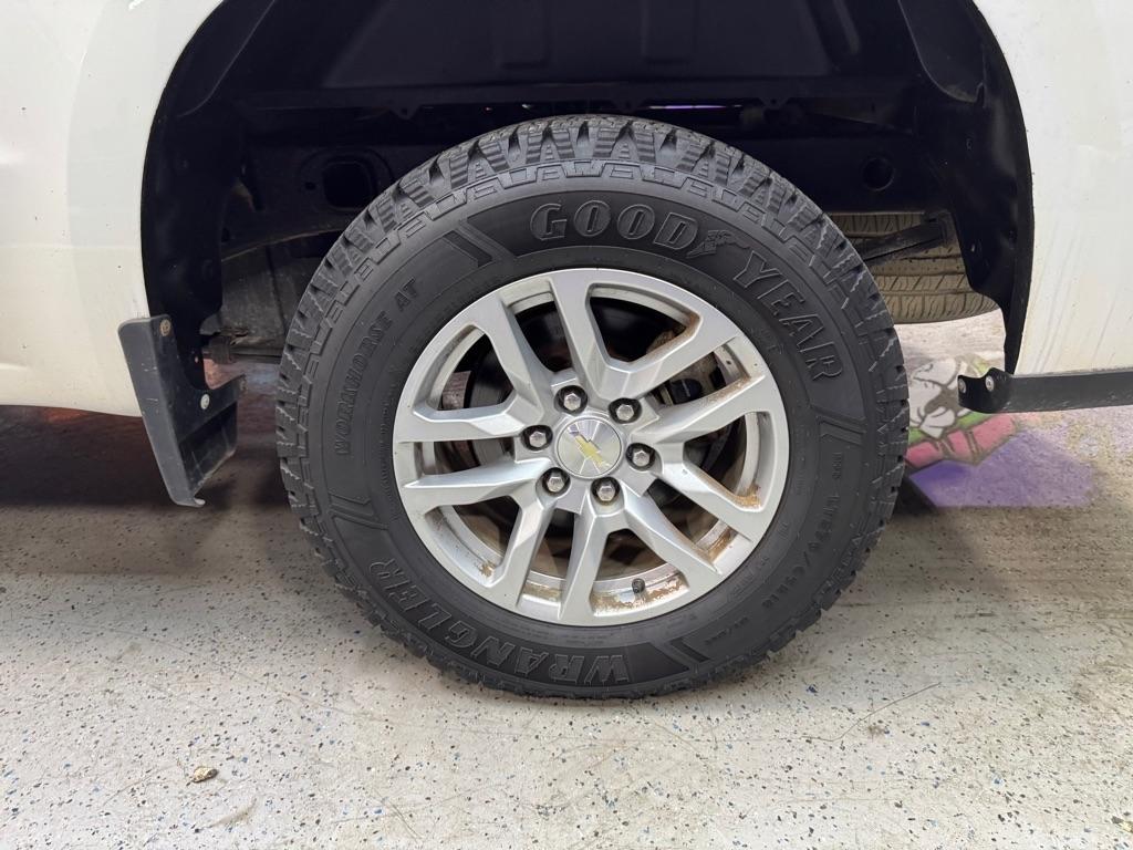 Chevrolet Silverado 1500 Work Truck Crew Cab Short Box 4WD 2020