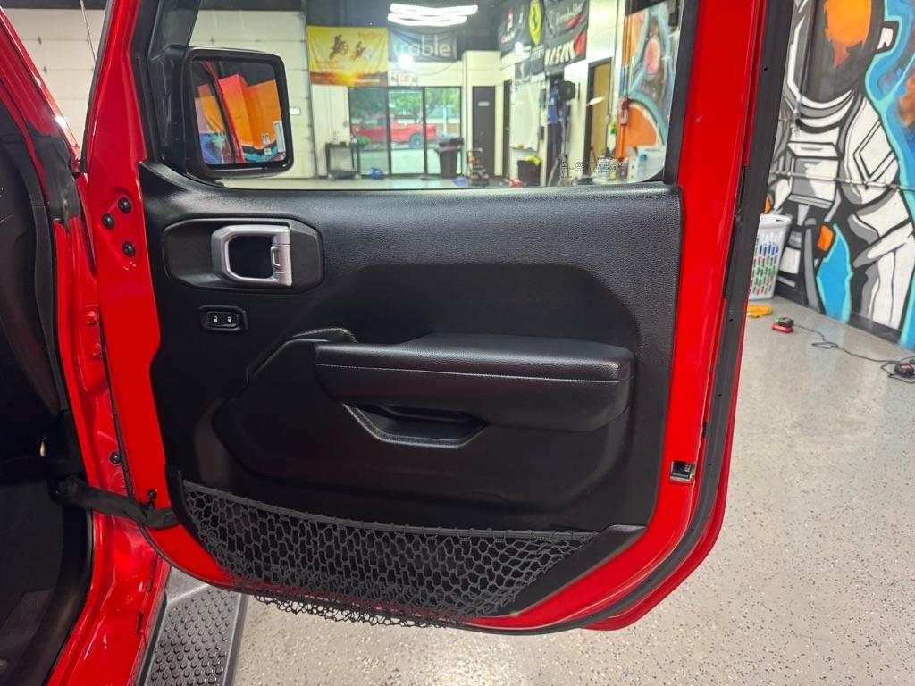 Jeep Wrangler Unlimited Sport 2018