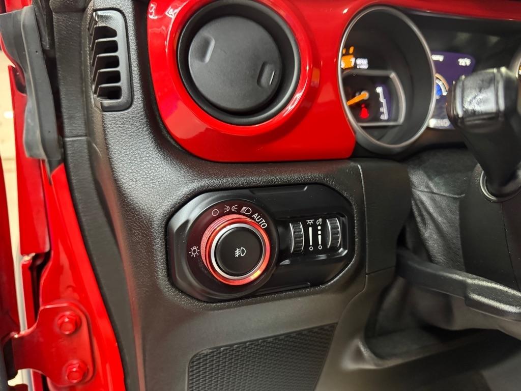 Jeep Wrangler Unlimited Sport 2018