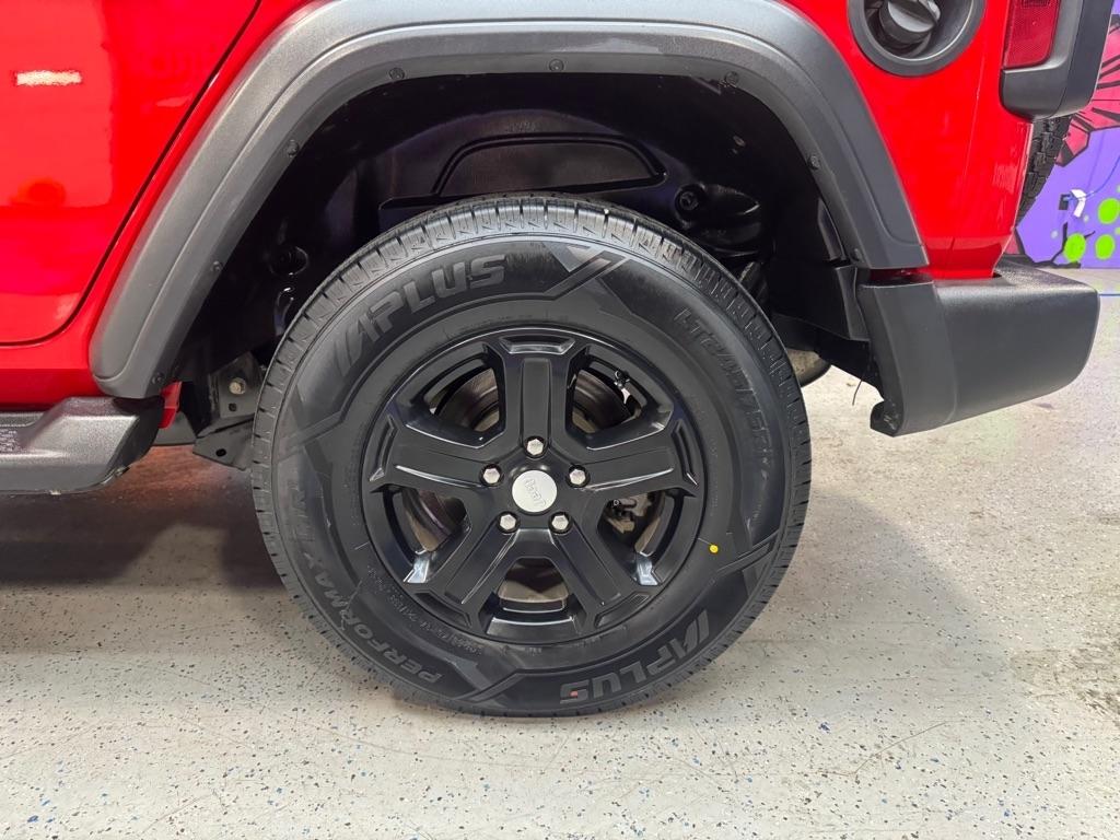 Jeep Wrangler Unlimited Sport 2018