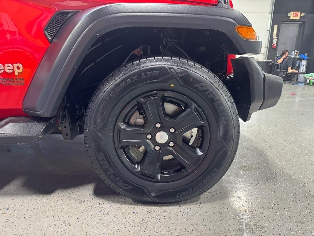 Jeep Wrangler Unlimited Sport 2018