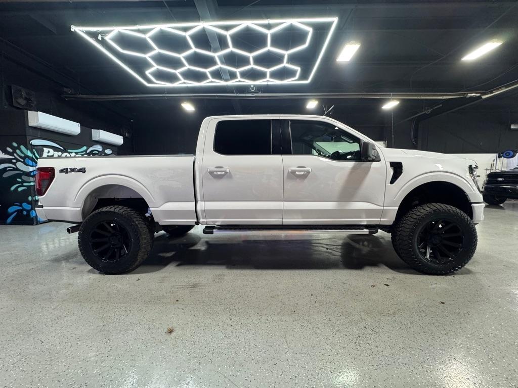 Ford F-150 XLT SuperCrew 4WD 2024