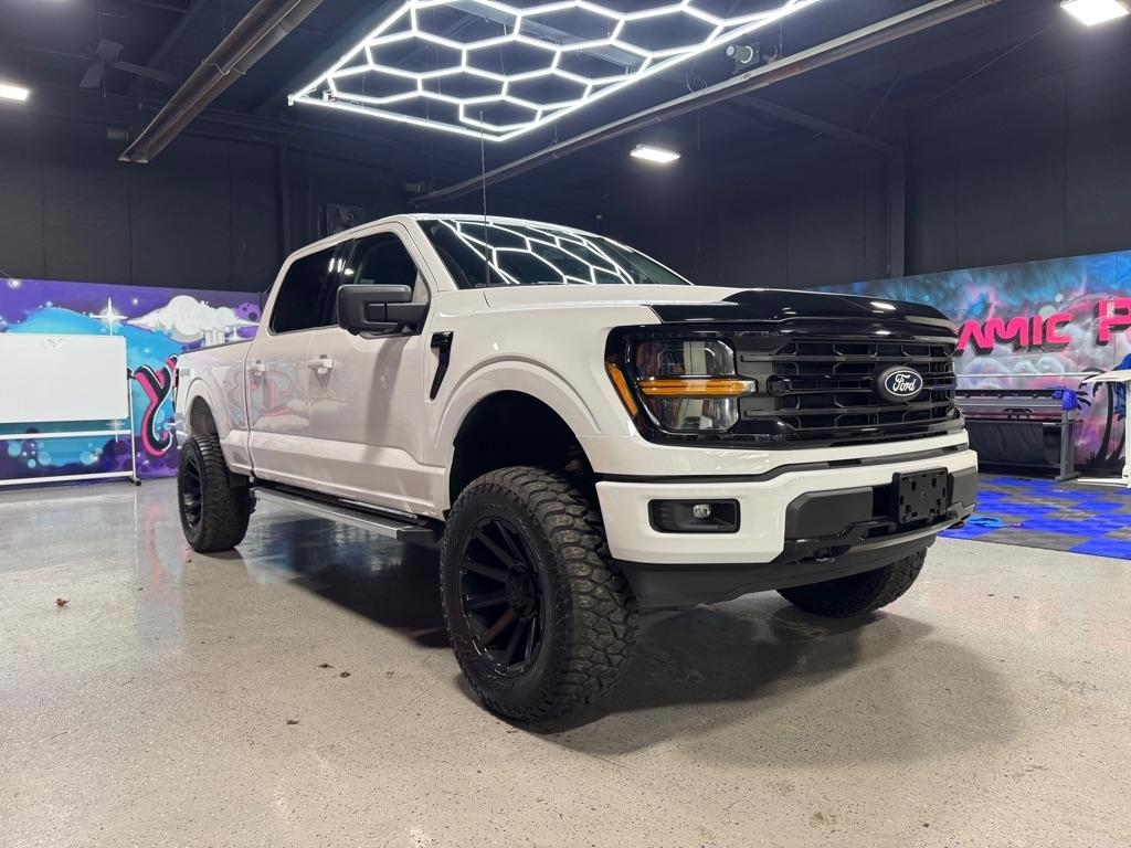 Ford F-150 XLT SuperCrew 4WD 2024