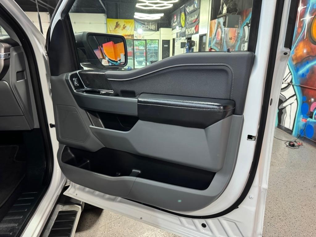 Ford F-150 XLT SuperCrew 4WD 2024