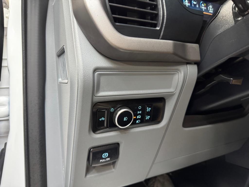 Ford F-150 XLT SuperCrew 4WD 2024