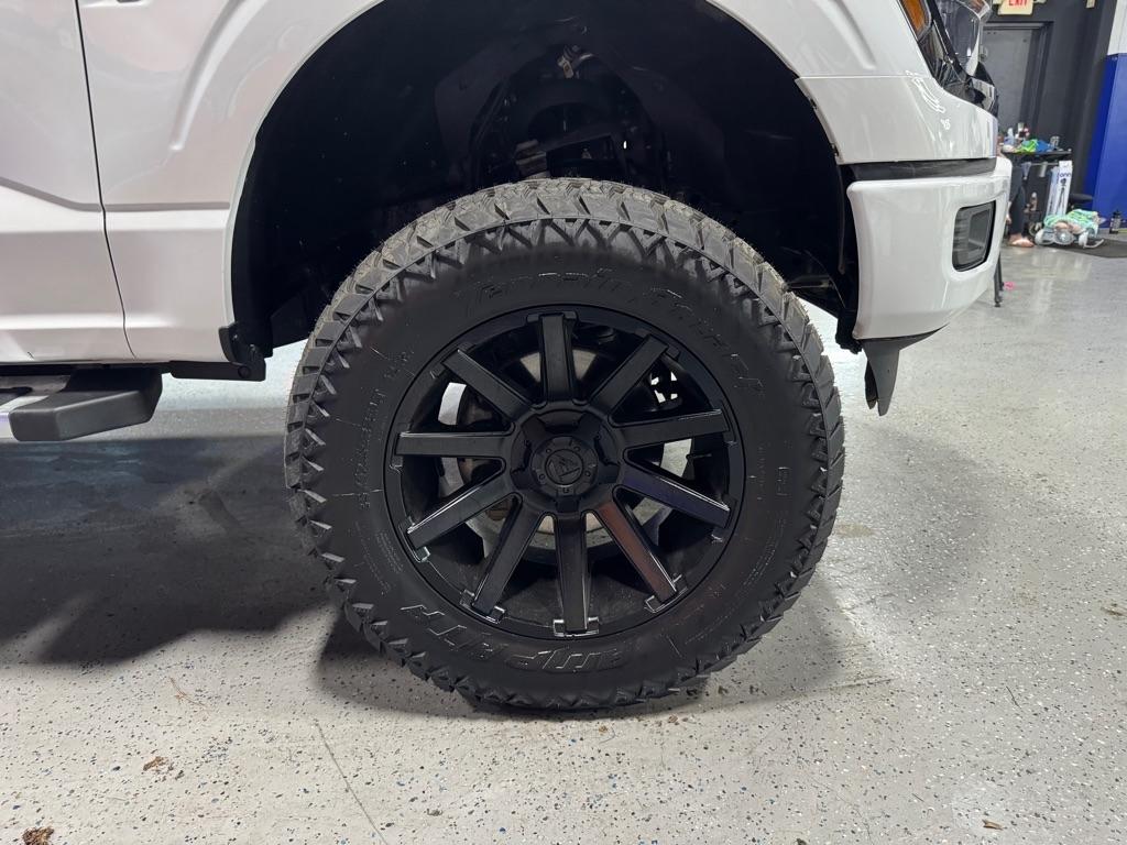 Ford F-150 XLT SuperCrew 4WD 2024