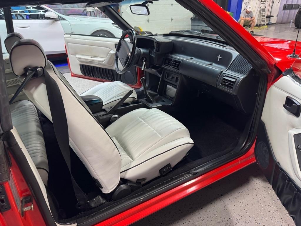 Ford Mustang LX 5.0L convertible 1992