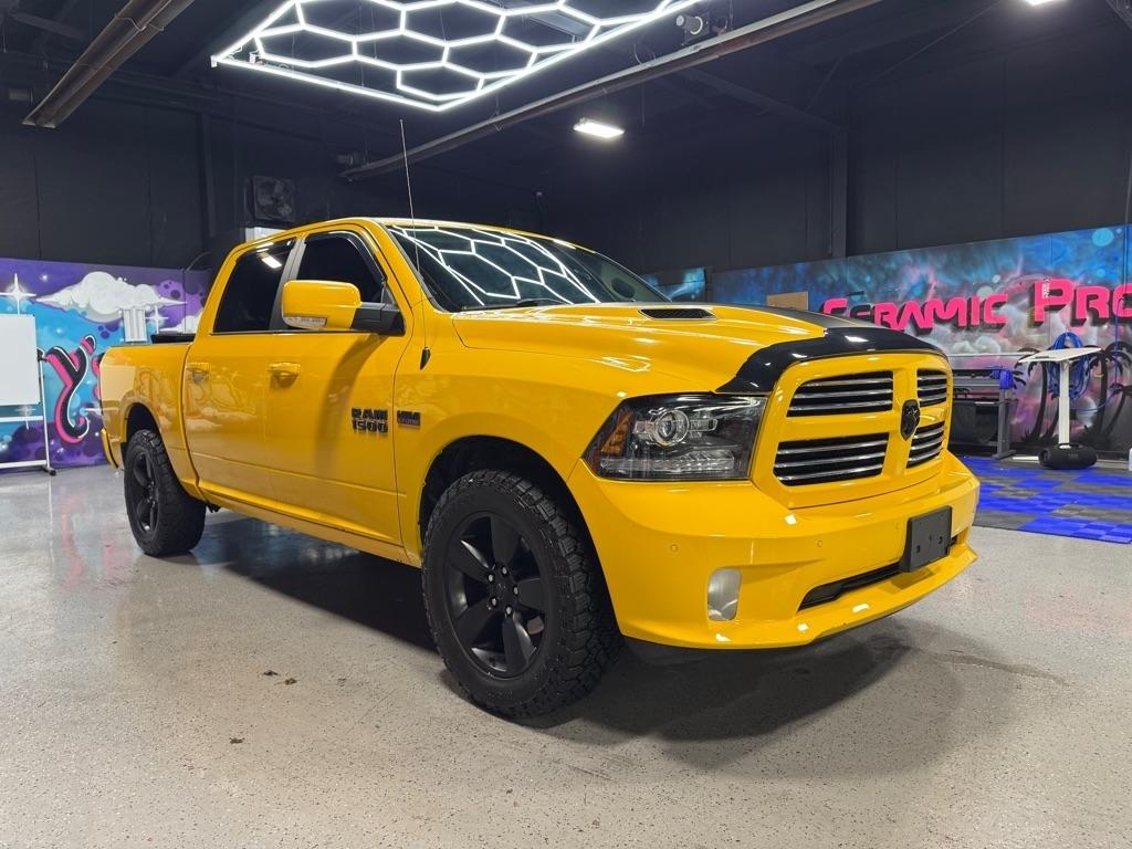 RAM 1500 Sport Crew Cab SWB 4WD 2016