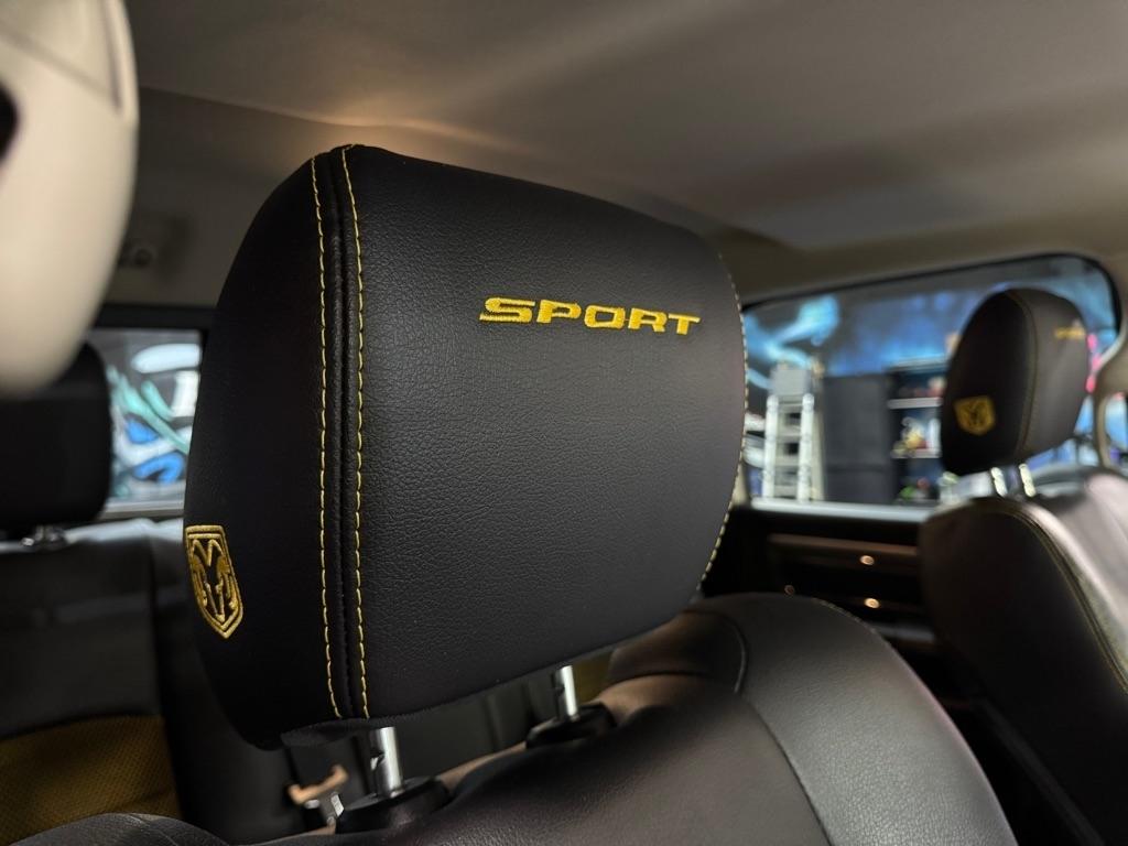 RAM 1500 Sport Crew Cab SWB 4WD 2016