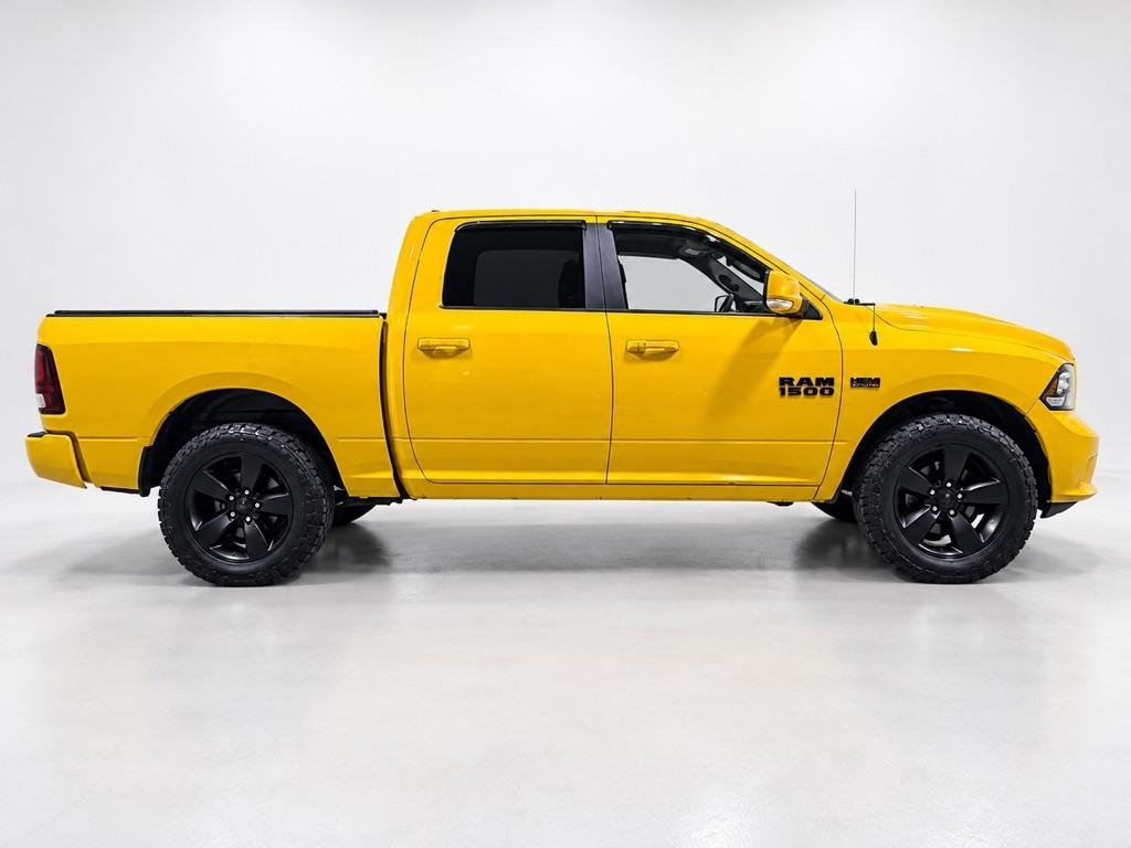 RAM 1500 Sport Crew Cab SWB 4WD 2016