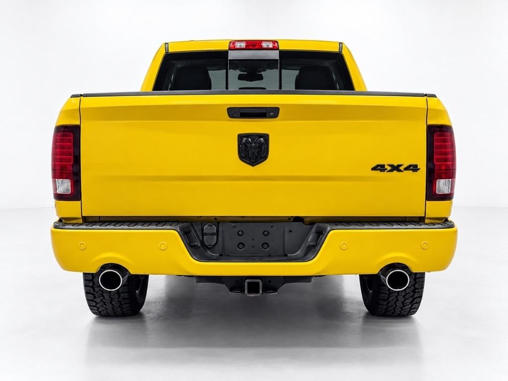 RAM 1500 Sport Crew Cab SWB 4WD 2016