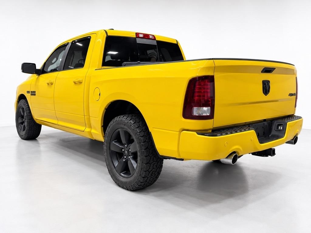 RAM 1500 Sport Crew Cab SWB 4WD 2016