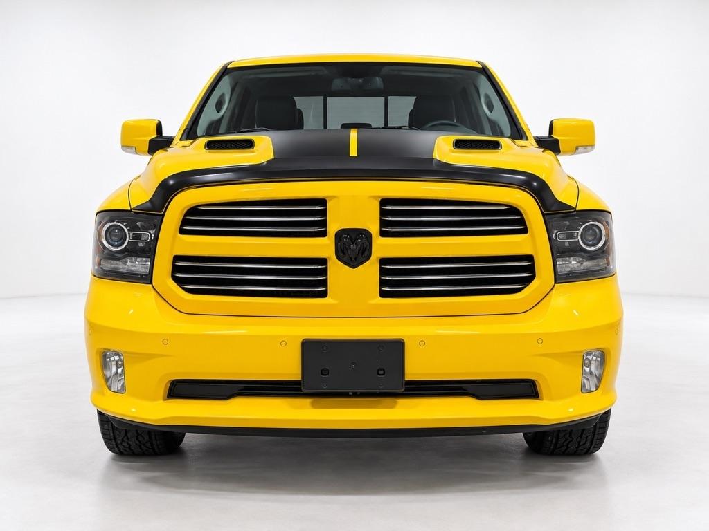 RAM 1500 Sport Crew Cab SWB 4WD 2016