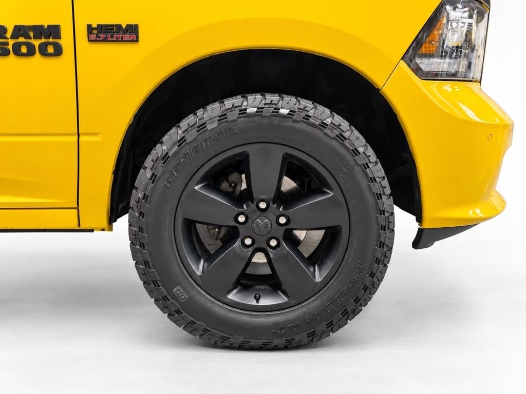 RAM 1500 Sport Crew Cab SWB 4WD 2016