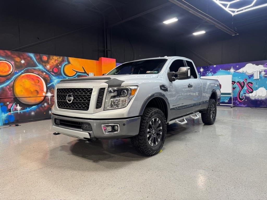 Not Specified 2018 Nissan Titan Pickup Truck Four-Wheel Drive Automatic