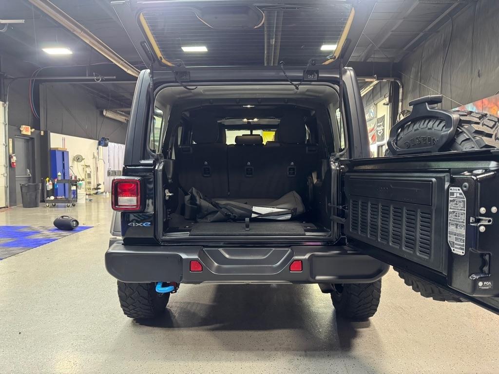 Jeep Wrangler 4xe Unlimited High Altitude 2023