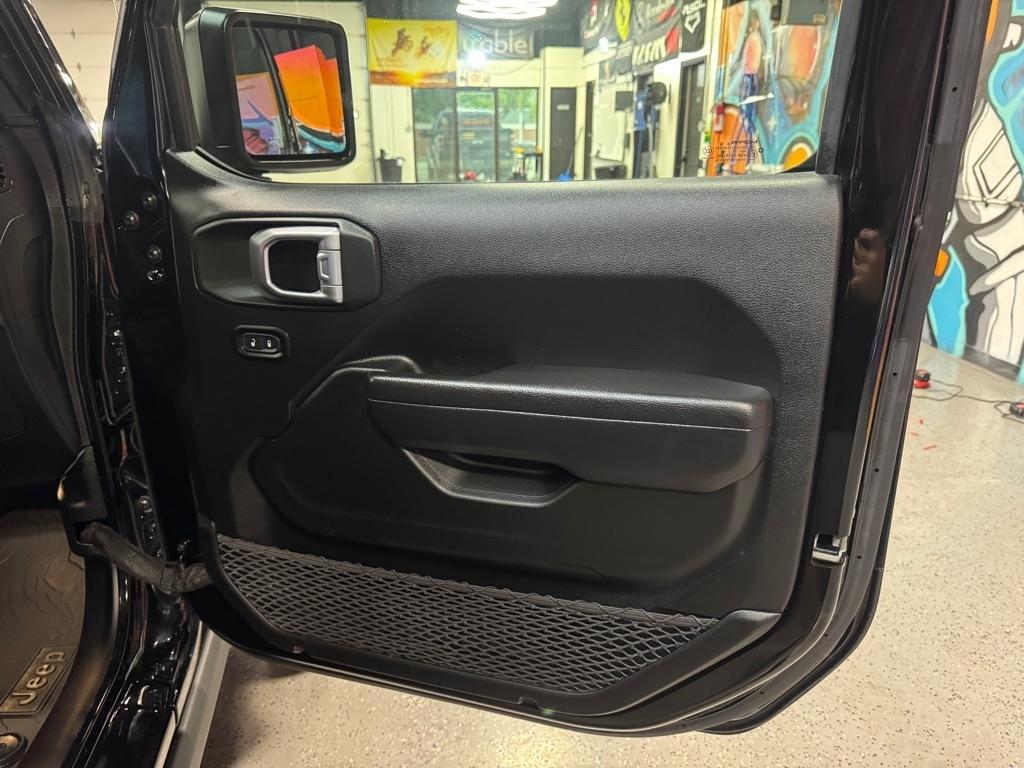 Jeep Wrangler 4xe Unlimited High Altitude 2023