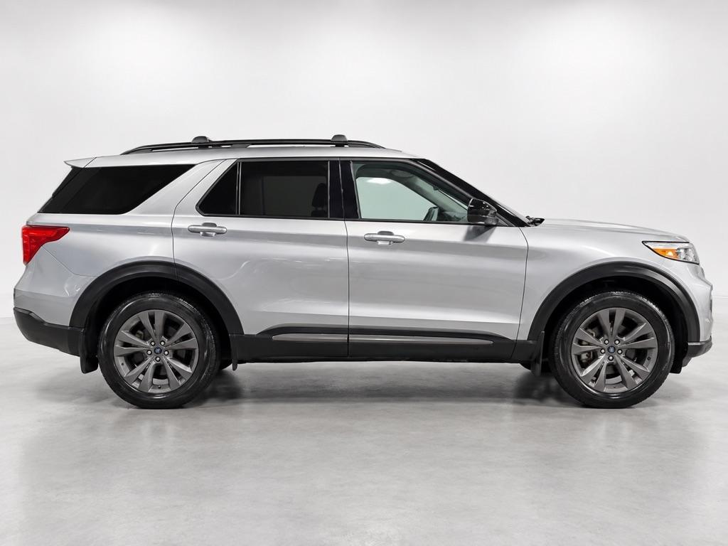 Ford Explorer XLT AWD 2023
