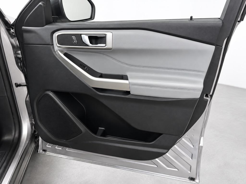 Ford Explorer XLT AWD 2023