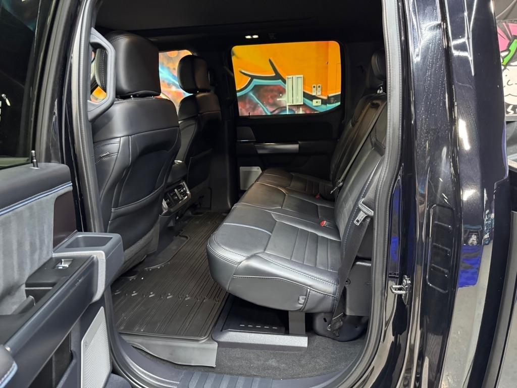 Ford F-250 SD Platinum Crew Cab 4WD 2026