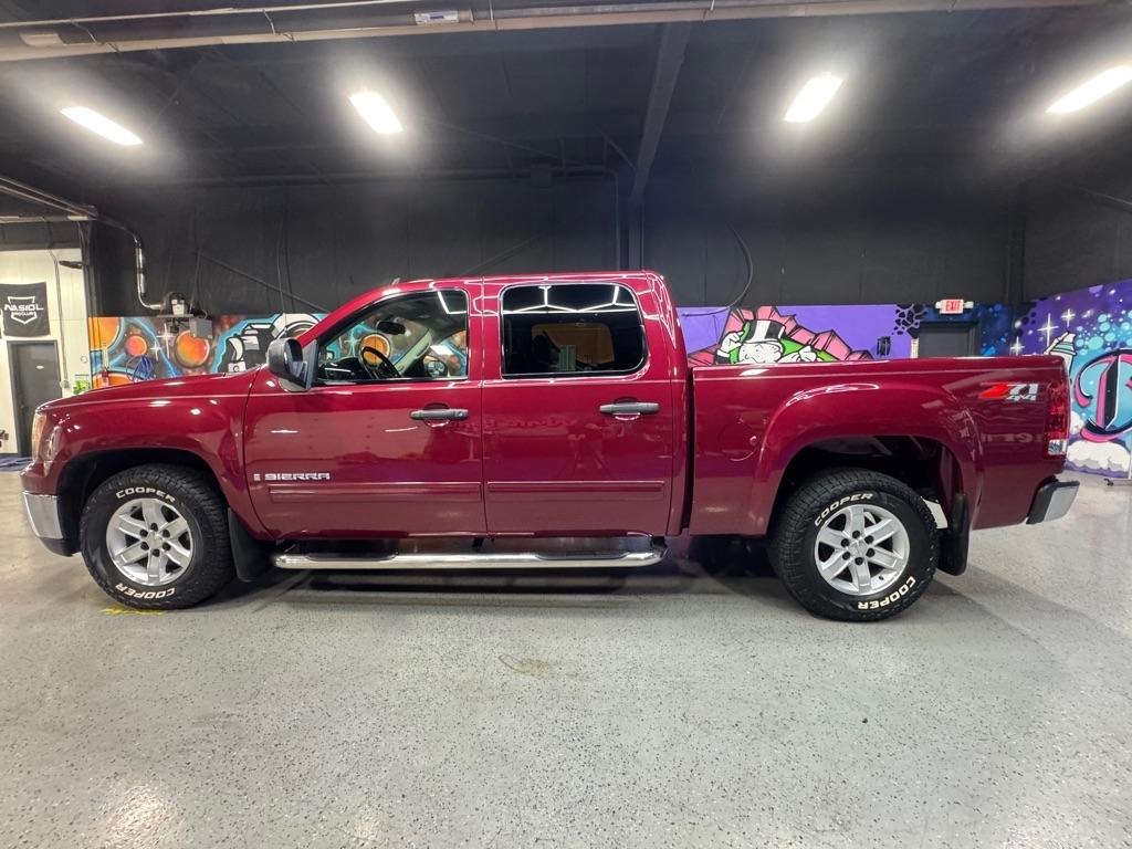 GMC Sierra Classic 1500 SLE1 Crew Cab 4WD 2007