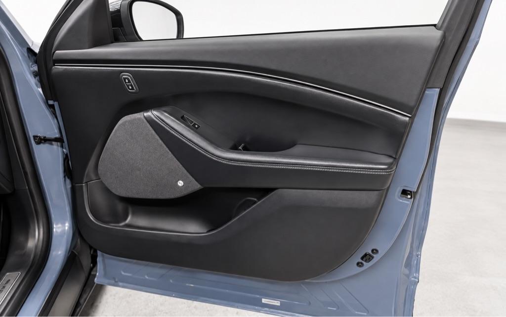 Ford Mustang Mach-E Premium AWD 2023