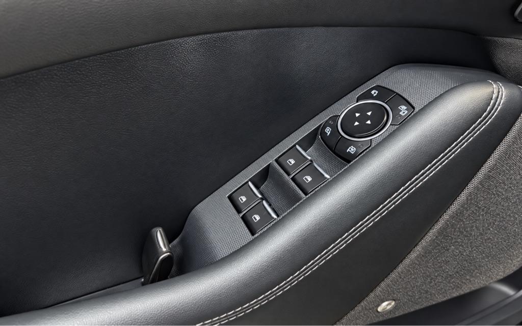 Ford Mustang Mach-E Premium AWD 2023
