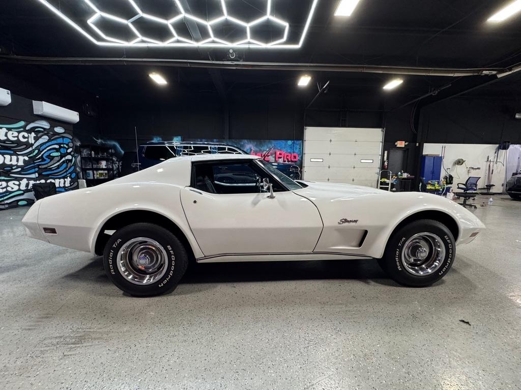 Chevrolet Corvette  1974