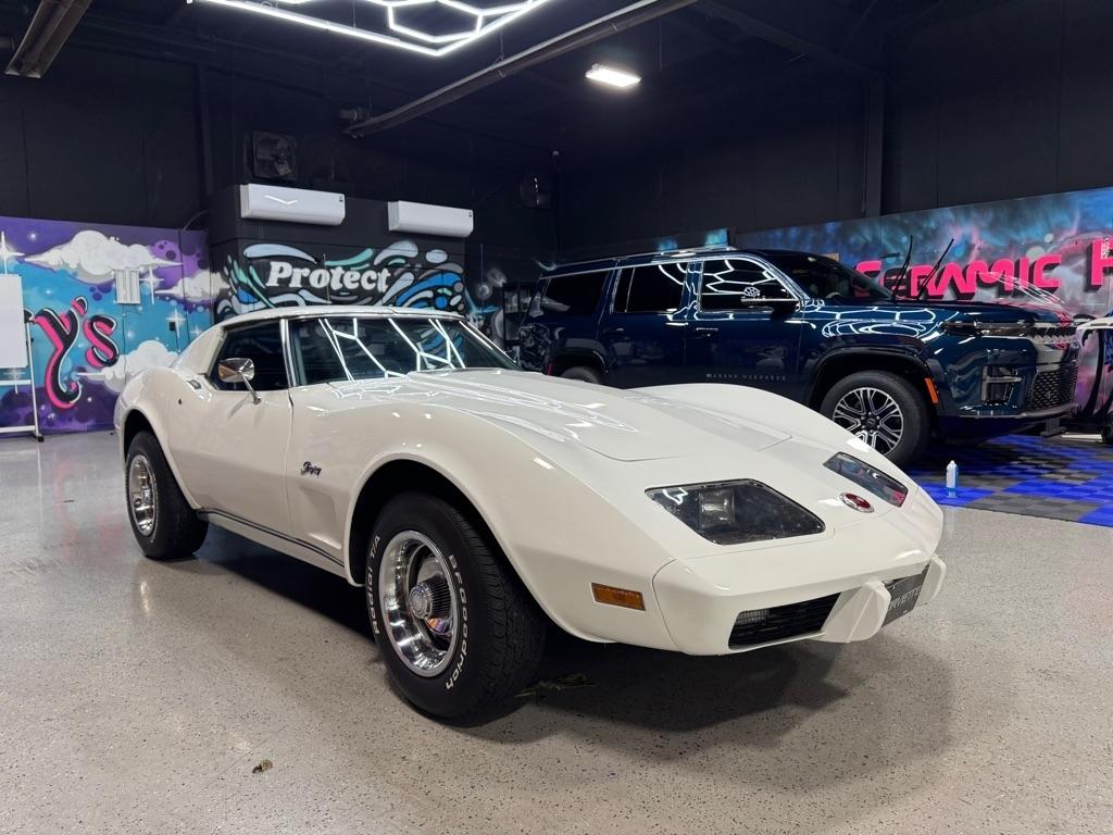Chevrolet Corvette  1974