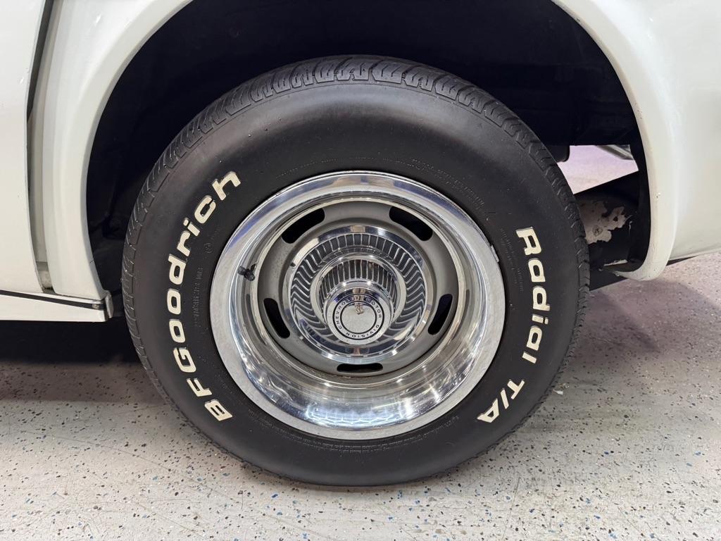 Chevrolet Corvette  1974