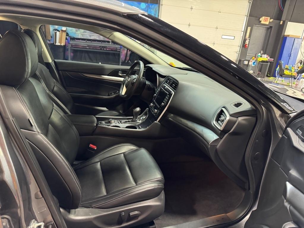 Nissan Maxima 3.5 SL 2023