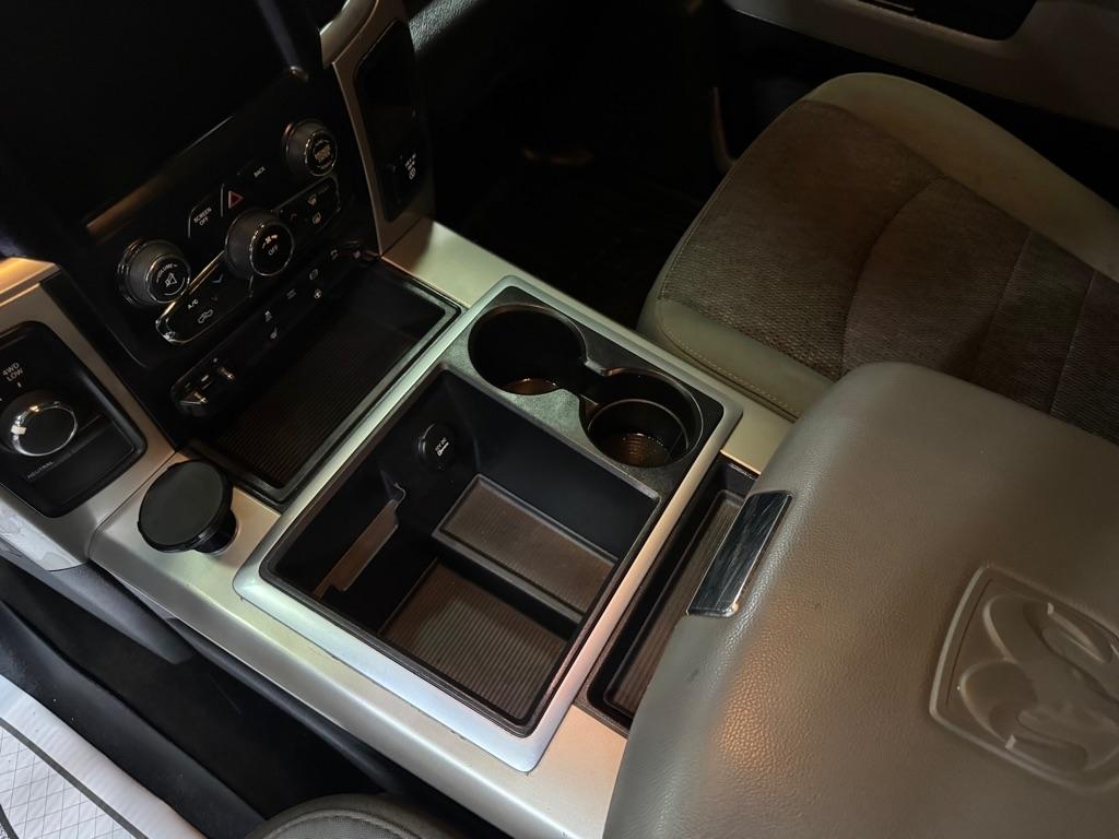 RAM 2500 SLT Crew Cab SWB 4WD 2015