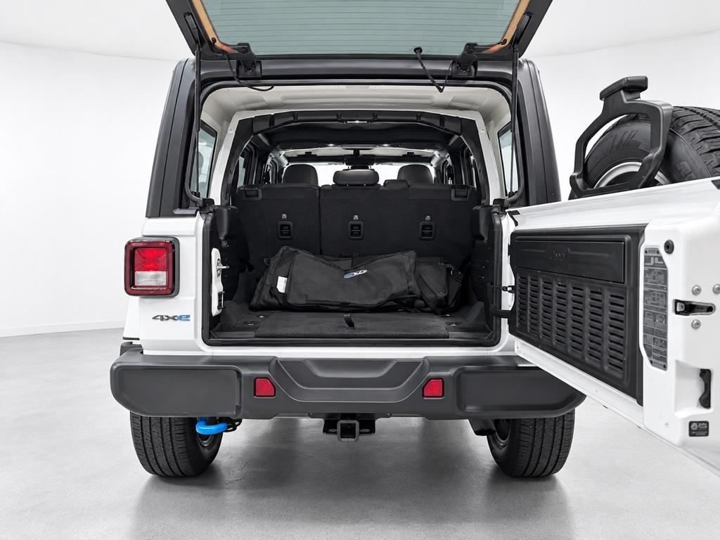 Jeep Wrangler 4xe Sport S 2024