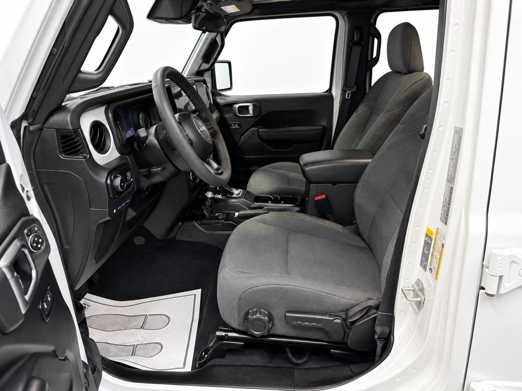 Jeep Wrangler 4xe Sport S 2024