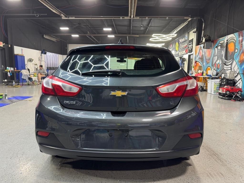 Chevrolet Cruze LT Auto Hatchback 2017
