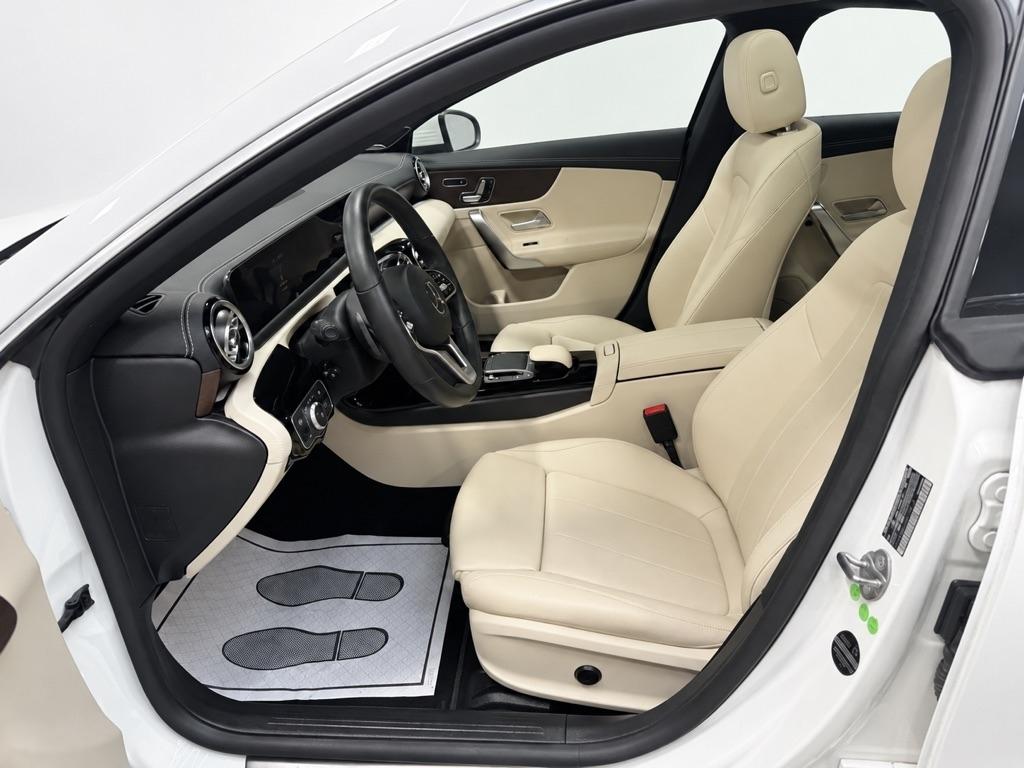 Mercedes-Benz CLA-Class CLA250 4MATIC 2021