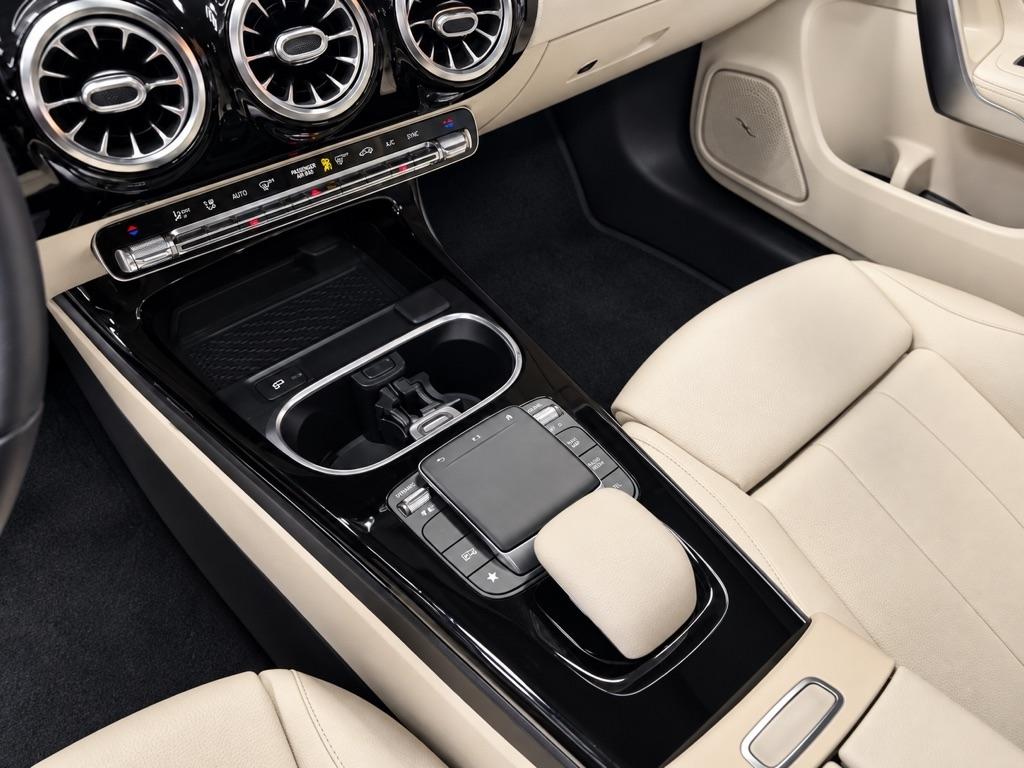 Mercedes-Benz CLA-Class CLA250 4MATIC 2021