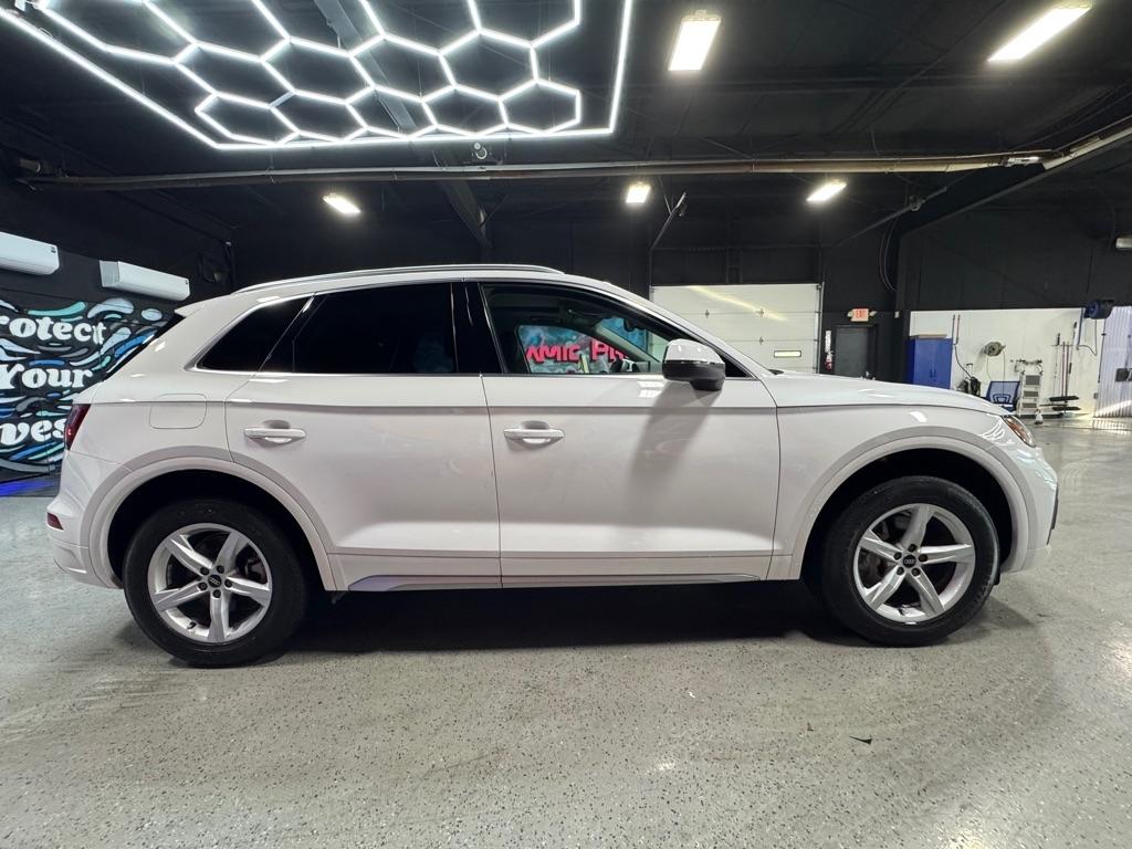 Audi Q5 2.0T Premium quattro 2023