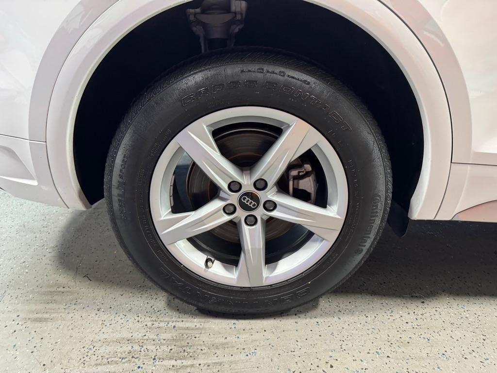 Audi Q5 2.0T Premium quattro 2023