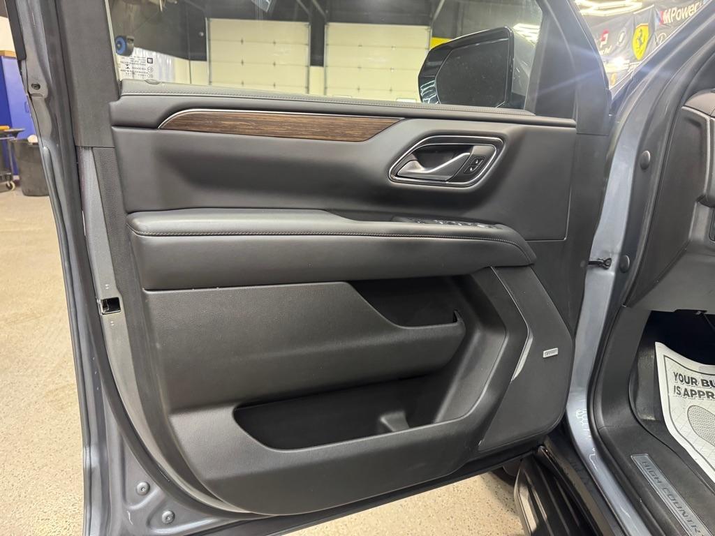 Chevrolet Suburban High Country 4WD 2022
