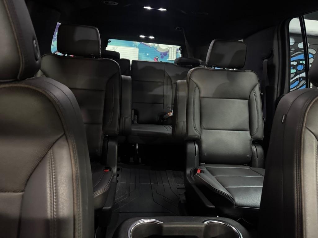 Chevrolet Suburban High Country 4WD 2022