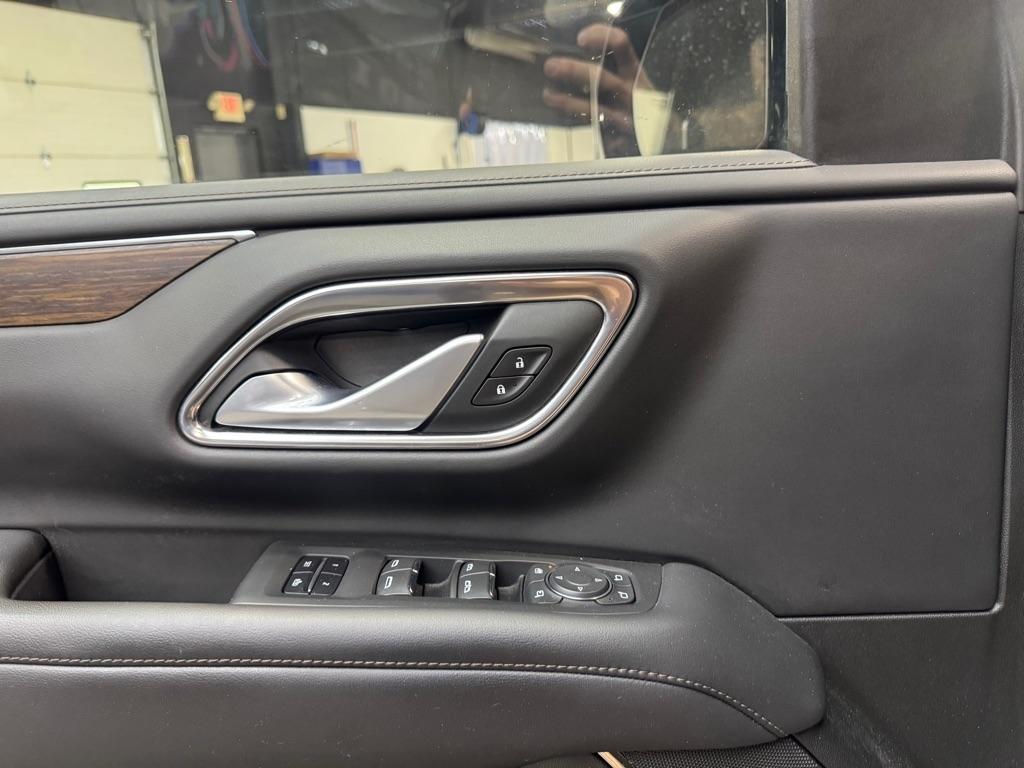 Chevrolet Suburban High Country 4WD 2022