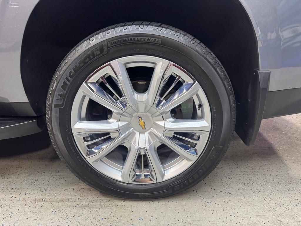 Chevrolet Suburban High Country 4WD 2022
