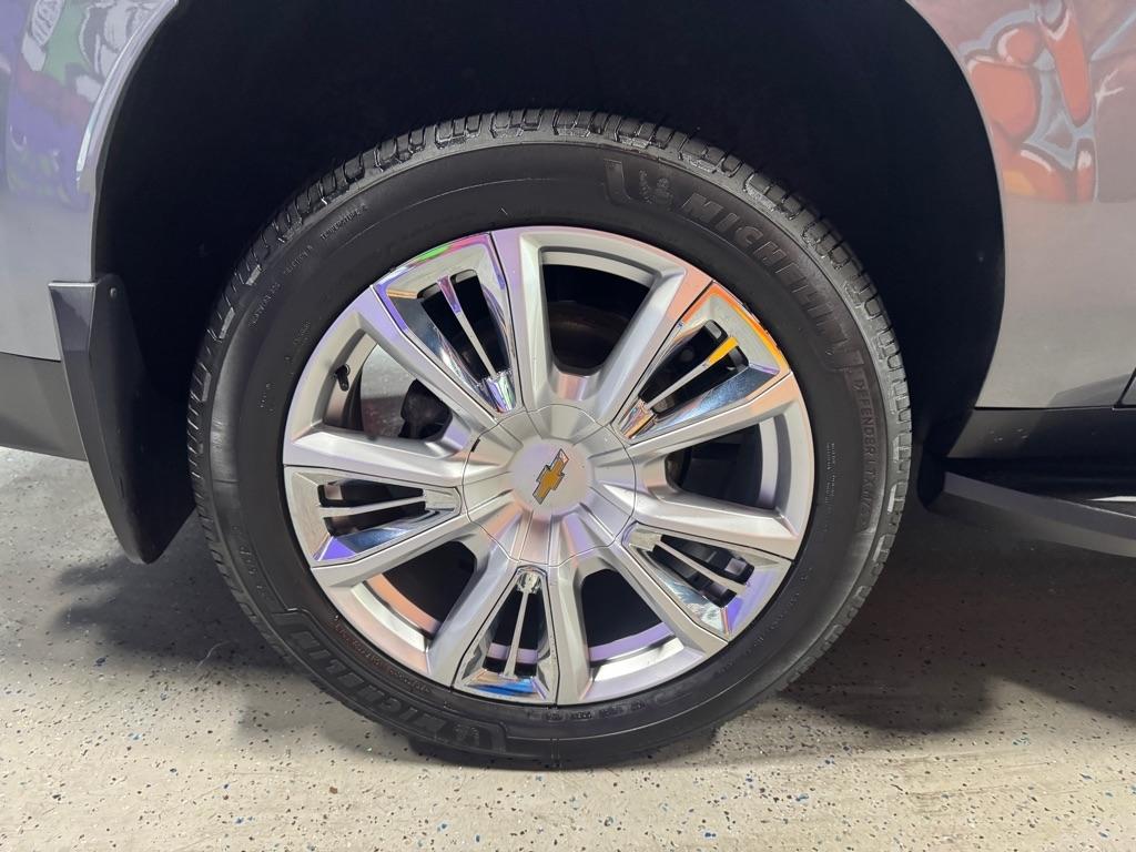 Chevrolet Suburban High Country 4WD 2022