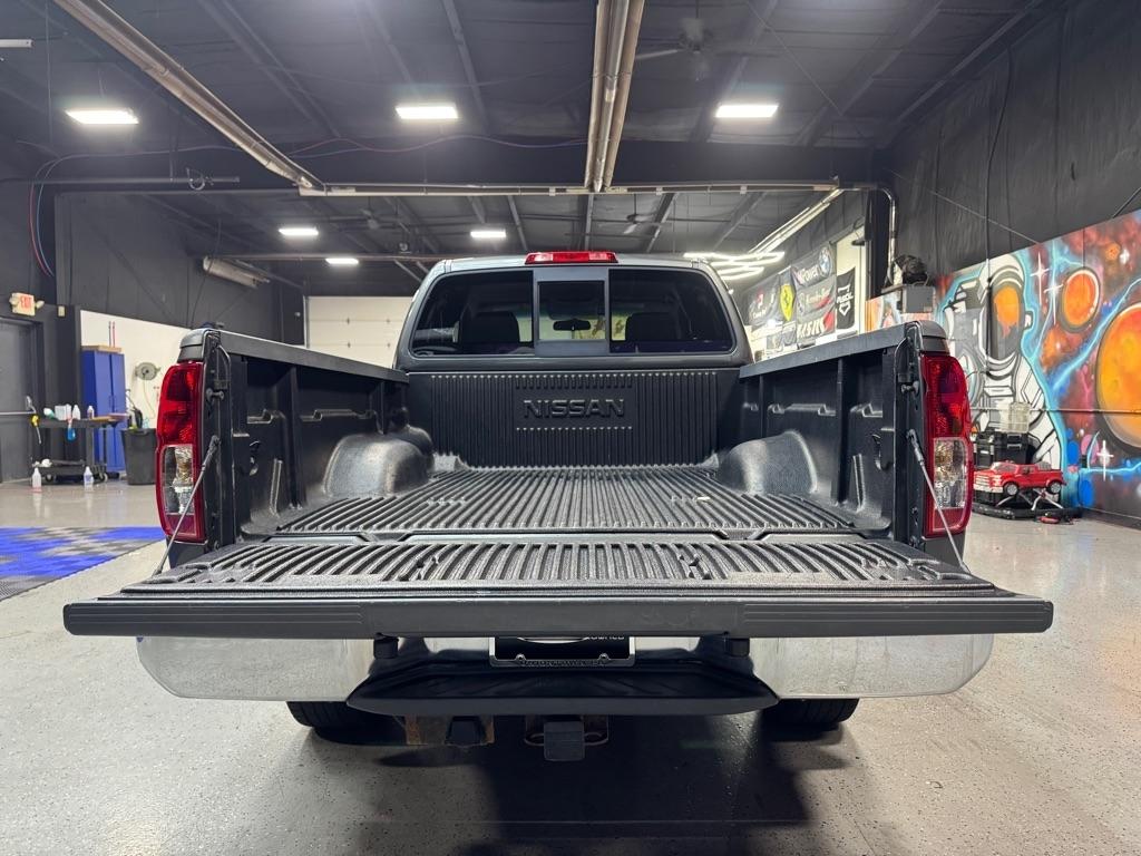 Nissan Frontier SE King Cab V6 4WD 2009