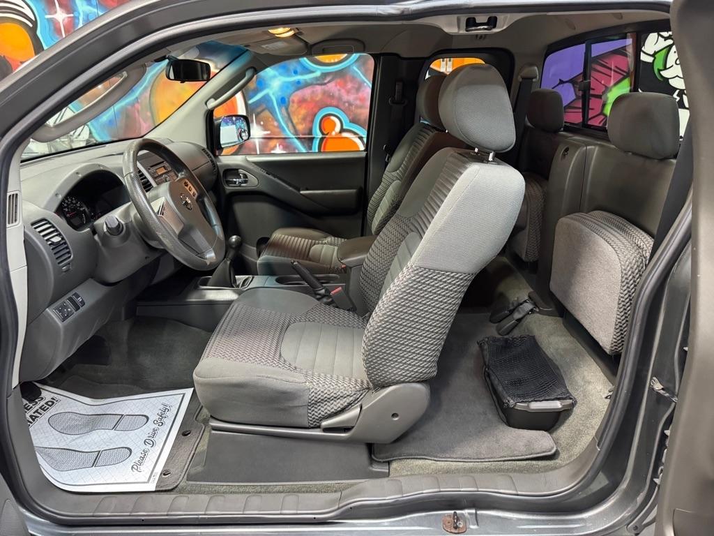 Nissan Frontier SE King Cab V6 4WD 2009