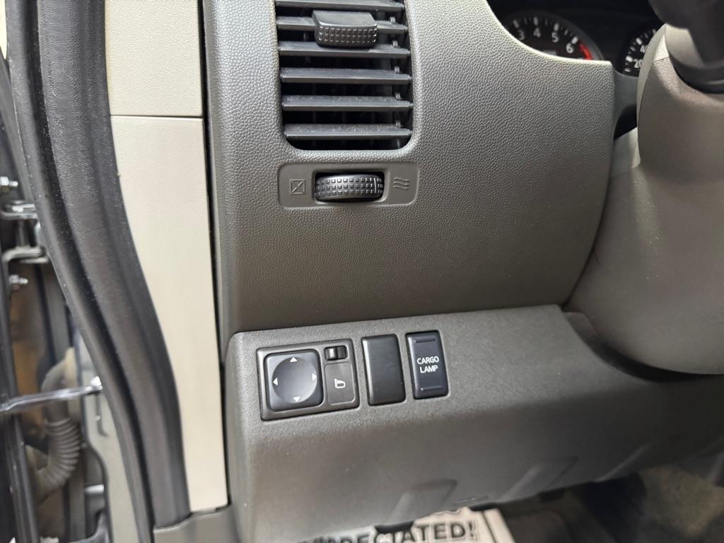 Nissan Frontier SE King Cab V6 4WD 2009