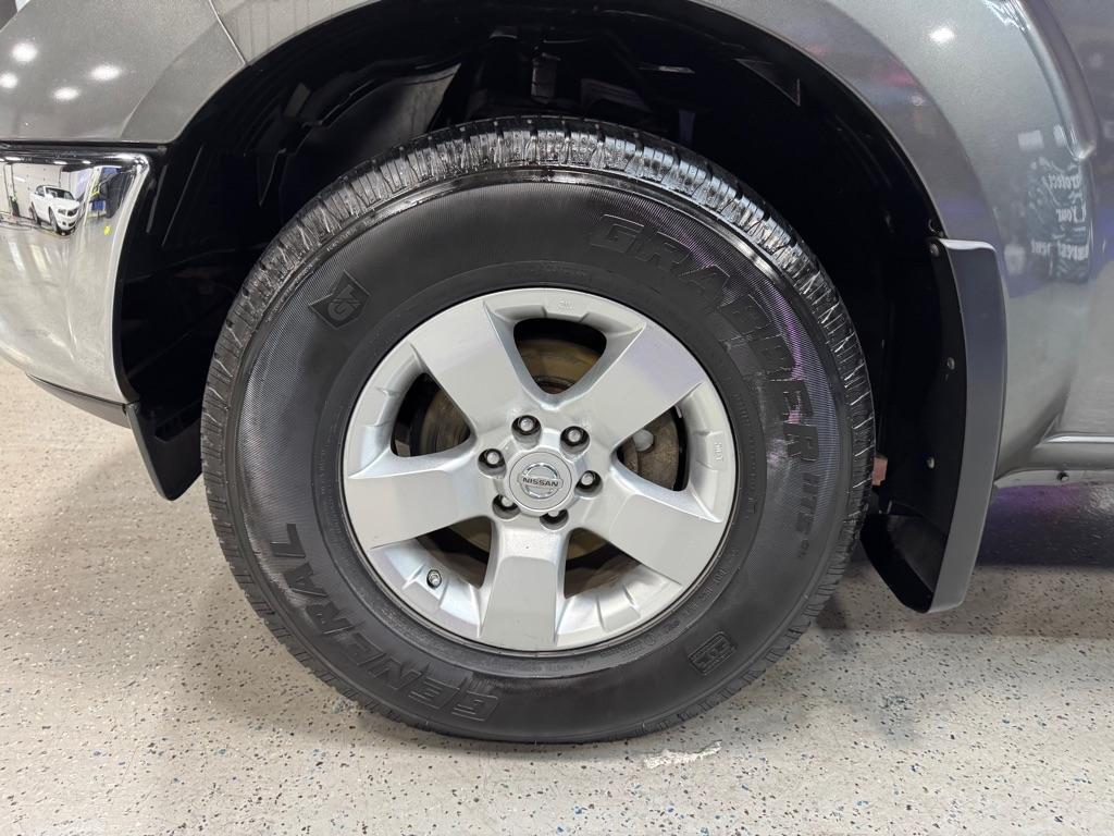 Nissan Frontier SE King Cab V6 4WD 2009